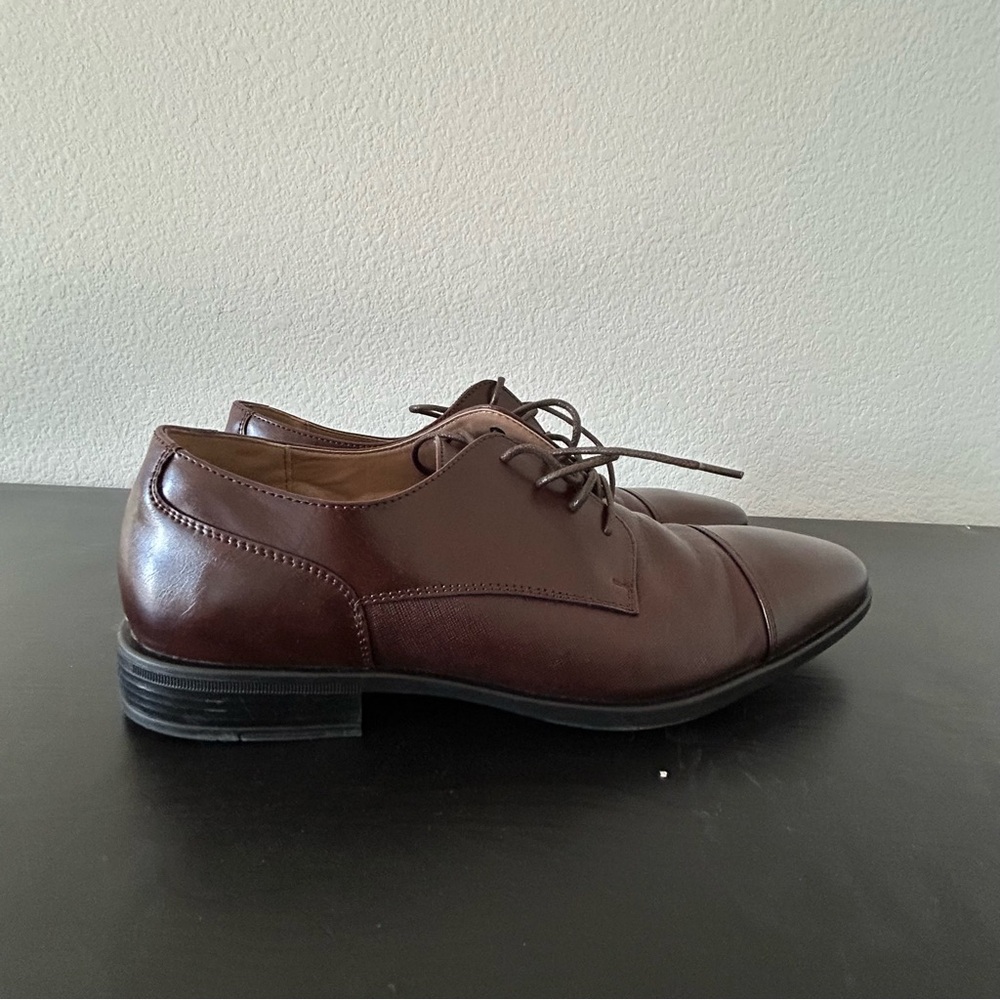 Classic Brown Leather Oxford Dress Shoes – Size 12